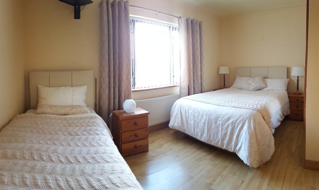 Grange House B&B Galway Esterno foto